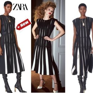 ZARA BLACK WHITE WOOL BLEND BOX PLEAT DRESS SPECIAL LIMITED EDITION Sz M NWT